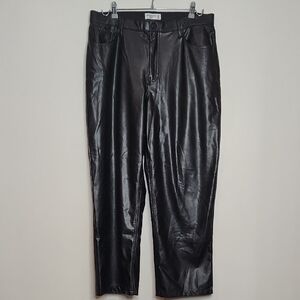 Abercrombie And Fitch Women's Black‎ Faux Leather Pants